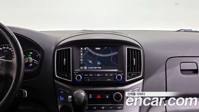 Hyundai The / новый New Grand Starex Modern, 2019 16