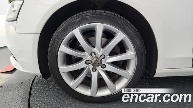 Audi New A4 B8, 2016 все фото