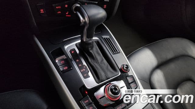 Audi New A4 B8, 2016 9