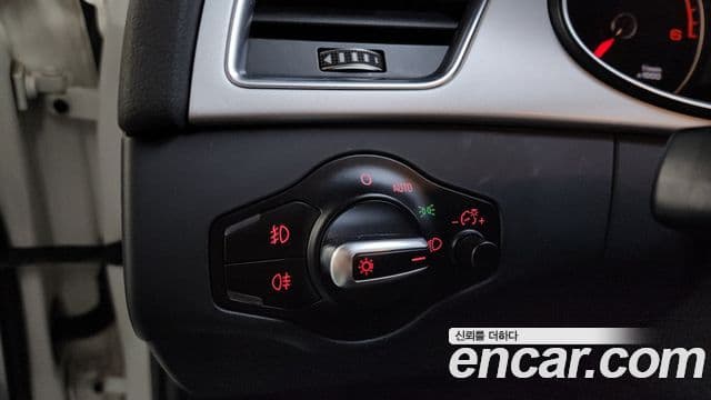 Audi New A4 B8, 2016 14