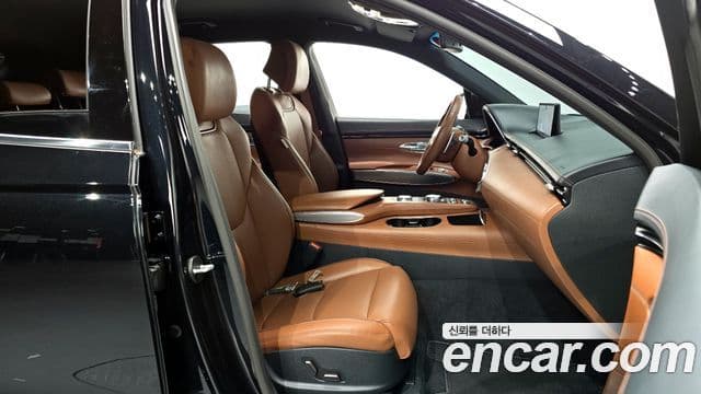 Genesis GV70, 2021 10