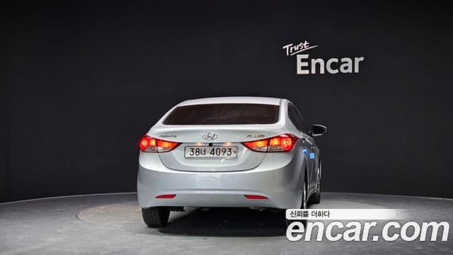 Hyundai Avante MD Luxury, 2011 4