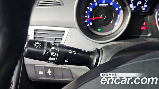 Hyundai Avante MD Luxury, 2011 18