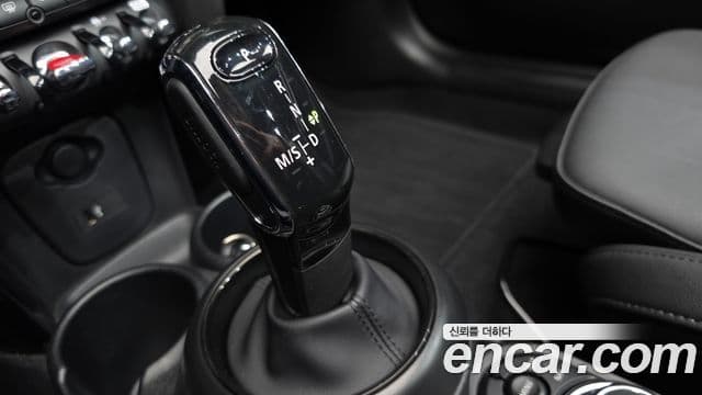 Mini Cooper кабриолет 3세대, 2024 9