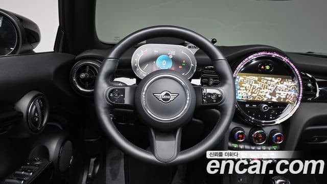 Mini Cooper кабриолет 3세대, 2024 13