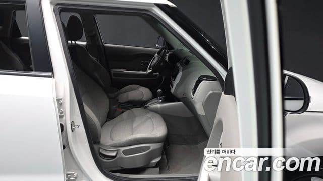 Kia Soul EV, 2018 11