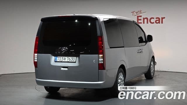 Hyundai Staria Modern, 2023 2