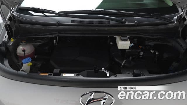 Hyundai Staria Modern, 2023 6