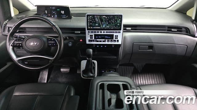 Hyundai Staria Modern, 2023 7