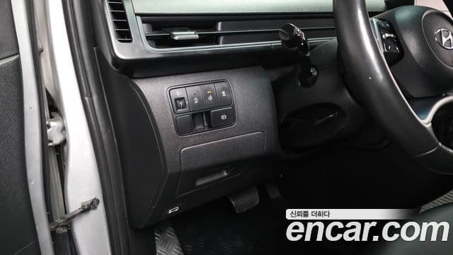 Hyundai Staria Modern, 2023 13