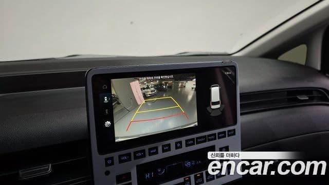 Hyundai Staria Modern, 2023 16