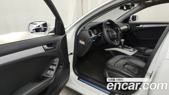 Audi New A4 B8, 2016 10