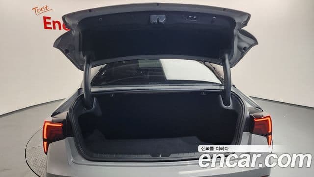 Kia The / новый New K5 3세대 Signature, 2024 20