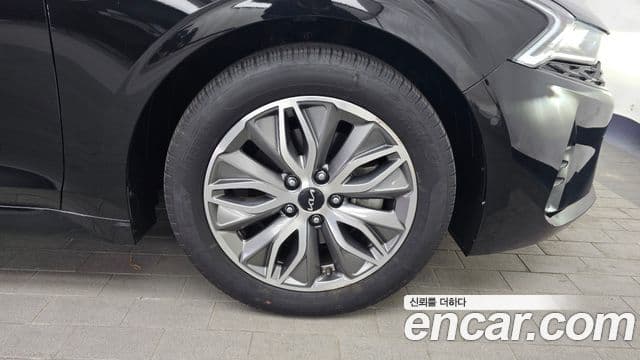 Kia K5 гибрид 3세대 Signature, 2022 все фото