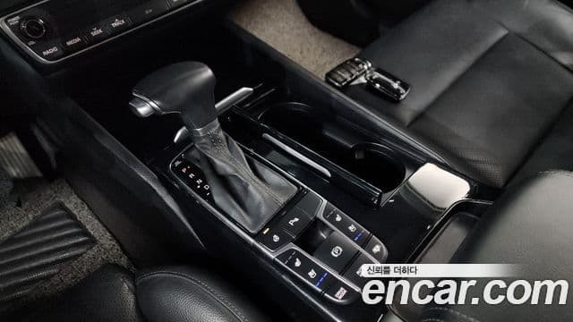 Kia All New K7 3.0 LPI Luxury (арендный автомобиль), 2017 9