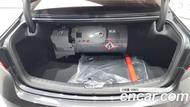 Kia All New K7 3.0 LPI Luxury (арендный автомобиль), 2017 20