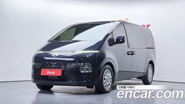 Hyundai Staria Modern, 2025 1