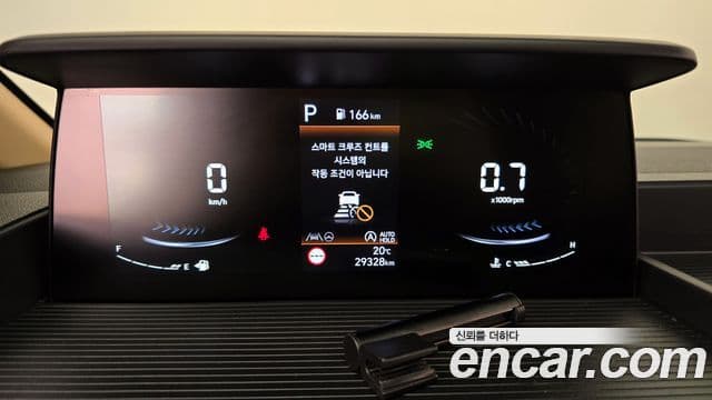 Hyundai Staria Modern, 2025 8