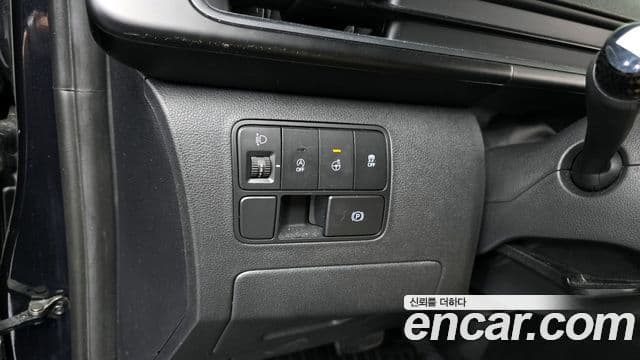 Hyundai Staria Modern, 2025 15