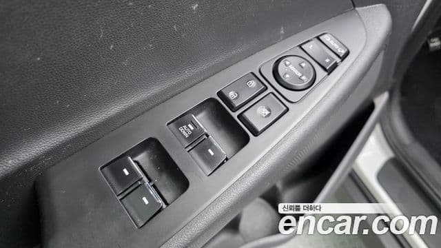 Hyundai All New Tucson Style, 2017 13