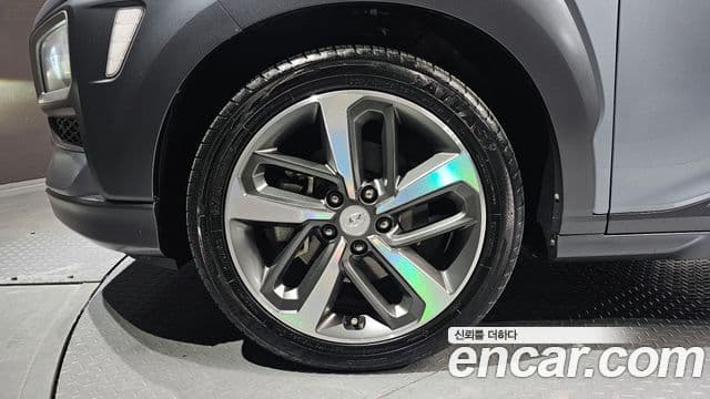 Hyundai Kona Modern Art, 2019 все фото