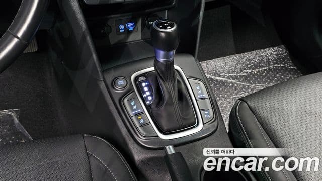 Hyundai Kona Modern Art, 2019 9