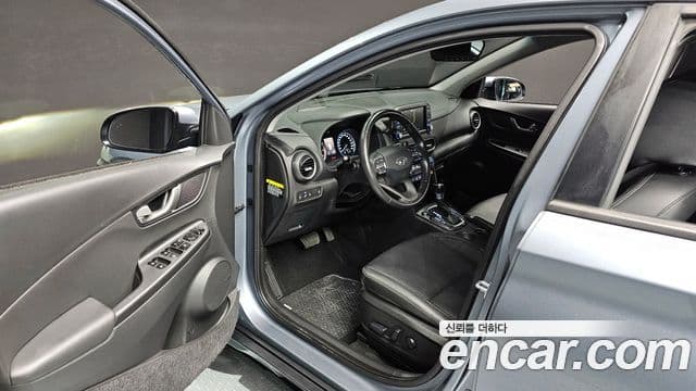 Hyundai Kona Modern Art, 2019 11