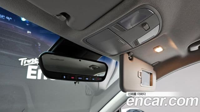 Hyundai Kona Modern Art, 2019 19