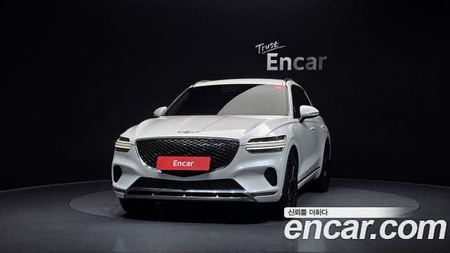 Genesis GV70, 2021 3