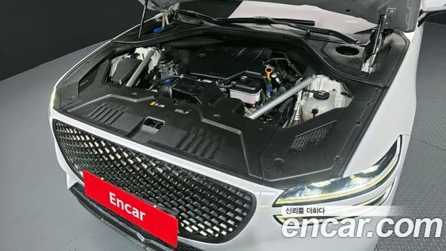 Genesis GV70, 2021 6