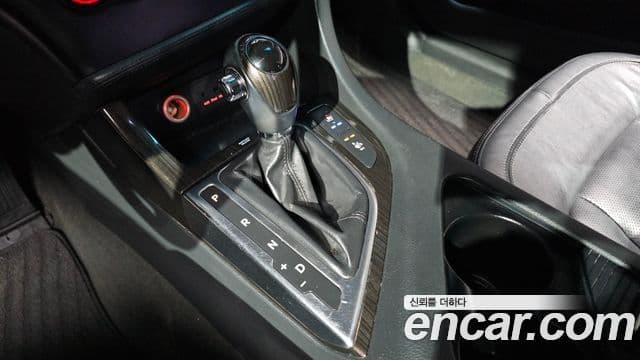 Kia K5 Prestige, 2012 9