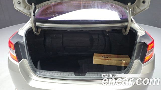 Kia K5 Prestige, 2012 20