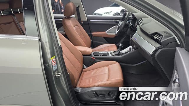 Audi Q3 (F3) 35 TDI Sportback, 2023 10