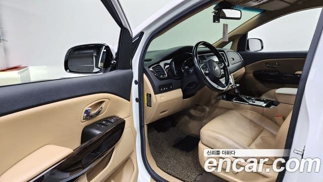 Kia The / новый New Carnival Prestige, 2019 10