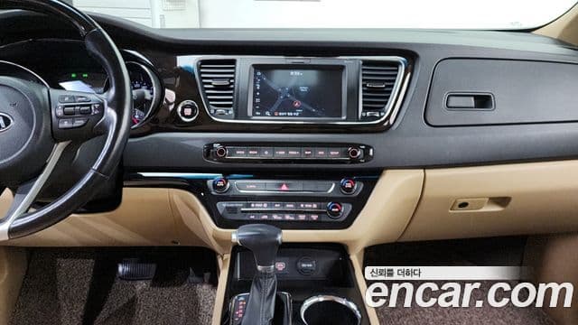 Kia The / новый New Carnival Prestige, 2019 14