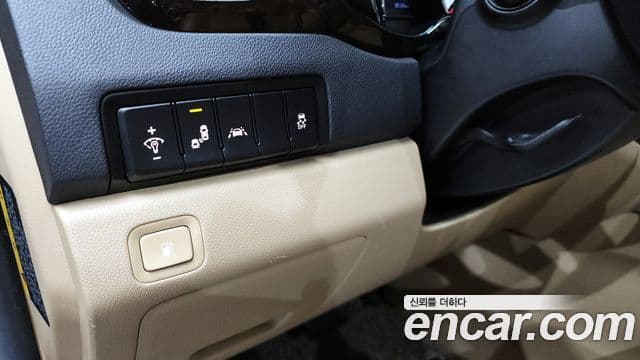 Kia The / новый New Carnival Prestige, 2019 16