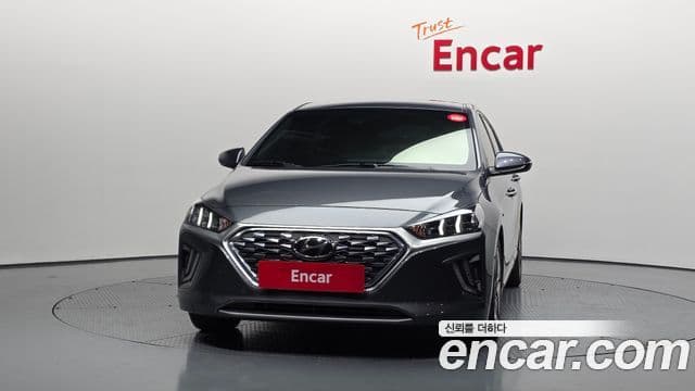 Hyundai The / новый New Ioniq гибрид Q, 2020 3