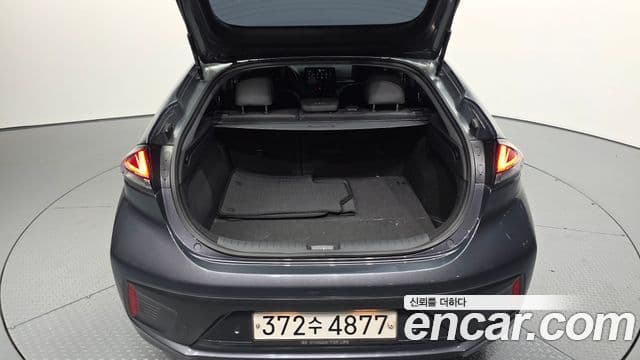 Hyundai The / новый New Ioniq гибрид Q, 2020 20