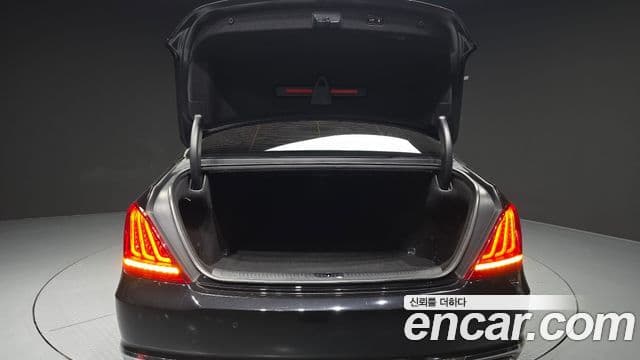 Genesis EQ900 Premium Luxury, 2018 20