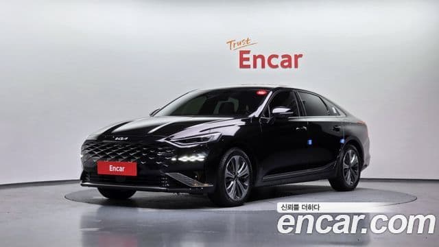 Kia K8 гибрид Signature, 2023 1