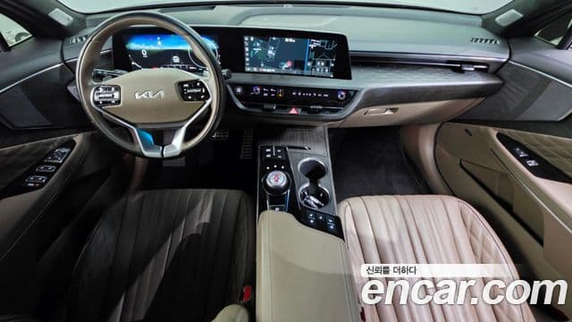 Kia K8 гибрид Signature, 2023 7