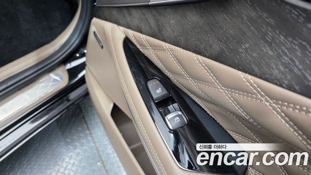 Kia K8 гибрид Signature, 2023 19