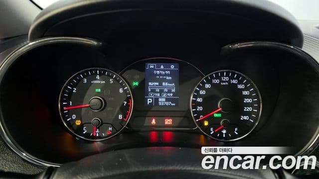 Kia K3 Prestige, 2015 8