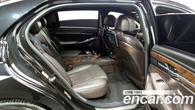 Genesis G90 Prestige, 2019 12