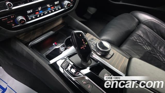 BMW 5시리즈 (G30) 530i M Sport Plus, 2018 9