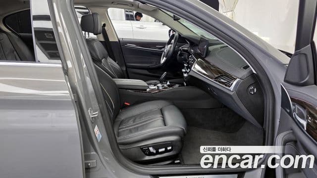 BMW 5시리즈 (G30) 520i M Sport, 2021 11