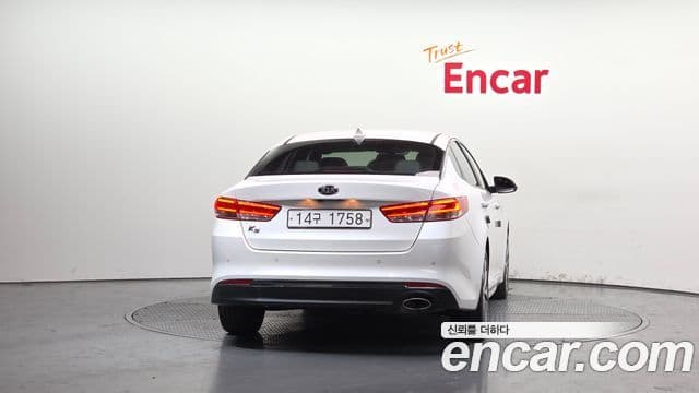 Kia K5 2세대 Prestige, 2017 4