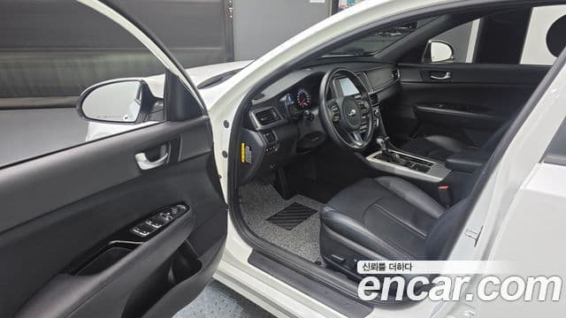 Kia K5 2세대 Prestige, 2017 10
