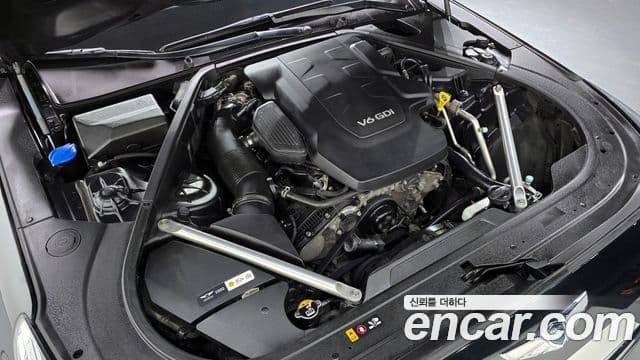 Genesis EQ900 Prestige, 2017 6