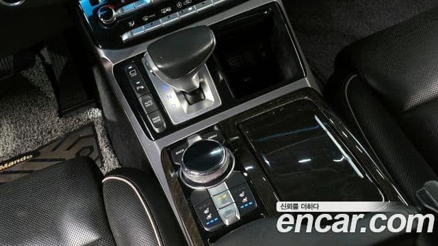 Genesis EQ900 Prestige, 2017 9